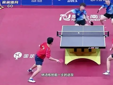 两板定乾坤！樊振东‘削球护台’绝杀小师弟林诗栋，现场直呼，这球怎么接？